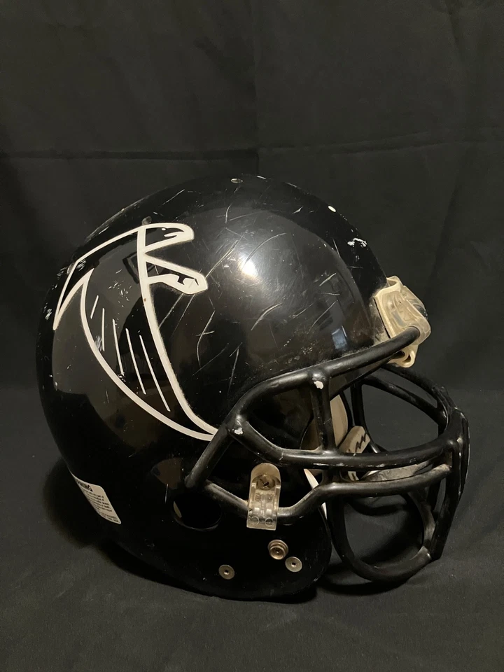 Capacete de futebol usado em jogos Atlanta Falcons - Preto/logotipo antigo - 2000 - Imagem 1 de 4