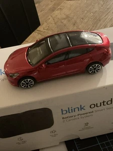 TESLA Model 3 Diecast 1/43 rot Sammlerstück von Tesla Händler - lose - Bild 1 von 17