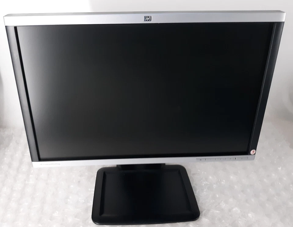 HP Compaq LA2205WG 22" Full HD Widescreen LCD Monitor w/ VGA + DVI + Power Cord - Image 1 of 4