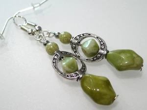 Vintage Iona Dangly Long Scottish Green Marble Drop Earrings + Free Secret Pair - Picture 1 of 5