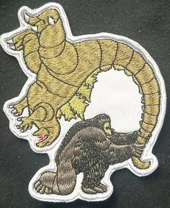 KING KONG vs GODZILLA figure embroidered patch monsters Toho movie new empire - Picture 1 of 2