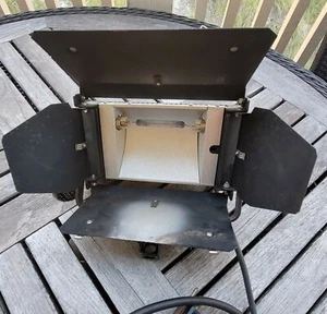 1K Quartz Broad Light 4 Blade Barndoor w Gel Clips Rank Lighting Italy 1000w - Picture 1 of 7