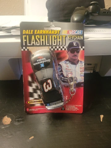 Dale Earnhardt #3 Goodwrench Flashlight/Keychain Nascar Columbia 2000 Cover