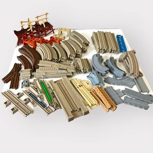 Lot Thomas The Train Tracks 2006 Gullane Hit Toy Trackmaster 110 Pieces - Picture 1 of 16