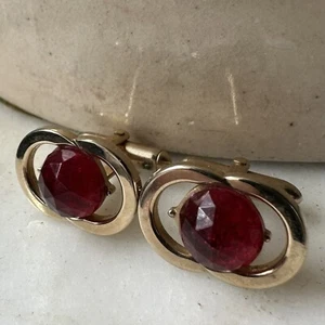 SWANK - Eslabones de puño de piedra sintética roja media esfera en tonos dorados de colección - ¡IMPRESCINDIBLE! - Imagen 1 de 11