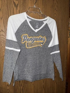 Penguins Pittsburgh Women’s Long Sleeve Top. Size 4/6 NWT - Picture 1 of 4