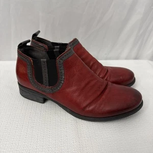 Miz Mooz Shoes Womens Size 8 US Scooter Red Leather Slip On Loafer 38 EU - Picture 1 of 10
