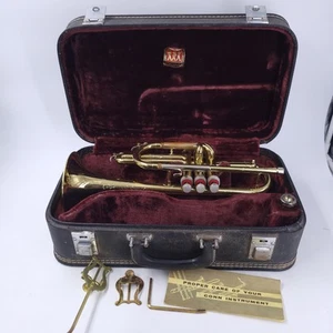 Vintage 1950’s Conn Director Brass Cornet With Case And Accessories - Picture 1 of 23