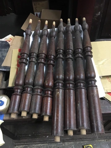 Lot of 8 c1890 pine turned staircase spindle balusters old varnish 27, 30 & 31” Cover