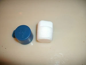 TEFLON PTFE 1/2" NPT MALE THREADED PIPE PLUG - Picture 1 of 1