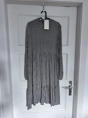 Kaffe Kleid 'Karina' - schwarz - sand - Gr. 36/38 - Viskose - NEU - Bild 1 von 4