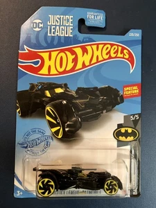 Hot Wheels DC Justice League   Justice League Batmobile Treasure Hunt Batman 5/5 - Picture 1 of 12