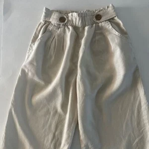 Relaxed Linen Girls Pants - Size 5/6. - Picture 1 of 13