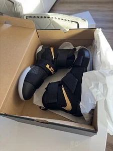 Nike LeBron Soldier 10 ID - Picture 1 of 7