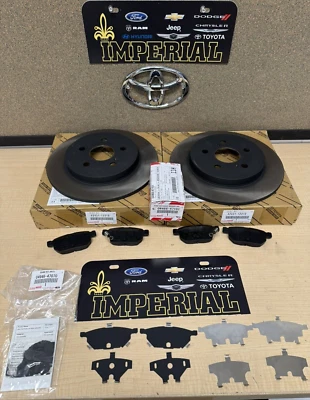 2010-2016 TOYOTA PRIUS GENUINE OEM NEW REAR BRAKE KIT ROTORS PAD KIT & SHIM KIT - Image 1 of 4