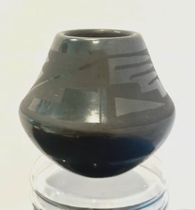 San Ildefonso Pueblo Pottery Carmelita Dunlap Very Fine Polish Signed VTG 1971 - Picture 1 of 18