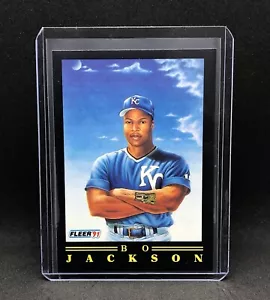 1991 Fleer Illustrations - #5 Bo Jackson - "Bionic Bo" - Picture 1 of 2