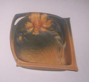 ROSEVILLE POTTERY YELLOW SUNFLOWER PEONY DRESSER TRAY ASHTRAY - Picture 1 of 2