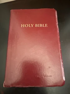 Holy Bible – New Living Translation – Gift & Award Edition – Tyndale 1996 - Picture 1 of 10