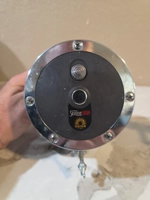 Carrete de pesca convencional de caza mayor Daiwa Sealine 600H hecho en Japón  Foto 1 de 4