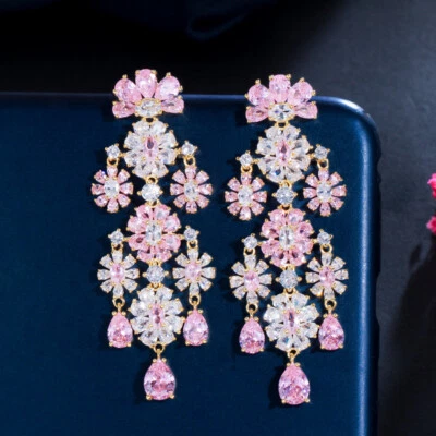 Pendientes colgantes de lujo de oro de 18 quilates rosa circonita cúbica borla larga flor banquete de boda Foto 1 de 4