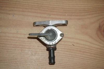 78-81 Honda CB400A CB400 CB 400 A Hawk Petcock Válvula CX500 XL350 16950-385-703 Foto 1 de 4