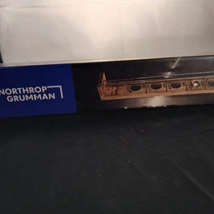 Spara alla Luna VNTG  - Foto 1 di 6