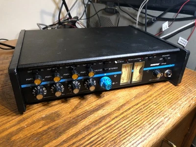 Shure FP42 4-Kanal Stereo Mikrofon / Line Mixer mit Phantomspeisung & Limiter - Bild 1 von 4