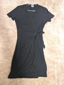 Anne Klein Dress Women's Size 10 Solid Black Faux Wrap V-Neck Pullover Side Tie - Picture 1 of 7