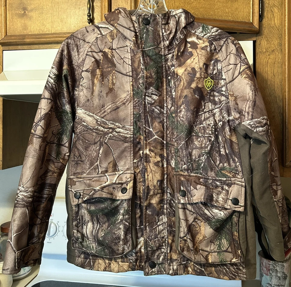 Boys Size Medium GAME WINNER jacket Camouflage with Hood full Zip Hunting - Image 1 of 4