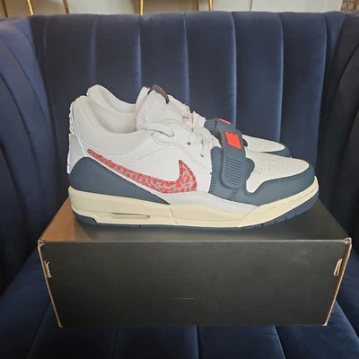 CD9054 146 Air Jordan Legacy 312 arsenal branco baixo cinza lobo marinho EUA 4Y - Imagem 1 de 4