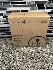 Pampered Chef - Salad Cutting Bowl Item #100086 - New In Box - Picture 1 of 5