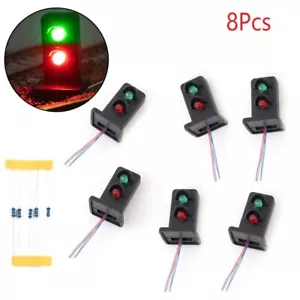 8 Piezas Modelo Tren Escala HO Señales 2 Luces Ferrocarril LED Señal Lámpara Verde/Rojo - Imagen 1 de 8