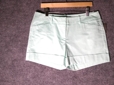 Y2K Mossimo Women's Mint Green Stretch Shorts Size 2 Fit 3 Coupe 3 Mid-Rise - Image 1 of 4