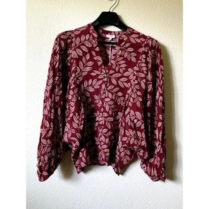 The Odells Batwing Shirt S NWT | Wine Red Leaf Print Button Front Blouse - Picture 1 of 6