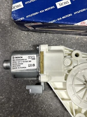 Motor de janela de energia GENUÍNO MOTORISTA ESQUERDO para 2006-2010 Kia Optima OEM 834502G000 - Imagem 1 de 4