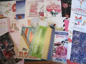 New Hunkydory Little book Mixture set of 24 toppers - Picture 1 of 4