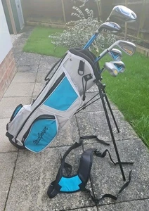 Macgregor Tourney II Left Hand Junior Golf Clubs x4 & Bag Plus 2 Prosimmon Clubs - Picture 1 of 23