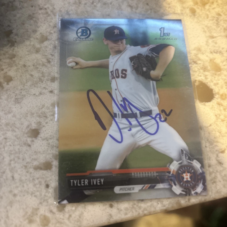 2017 BOWMAN CHROME RC TYLER IVEY AUTOGRAPH SIGNED AUTO #BDC-106 HOUSTON ASTROS - Image 1 of 1