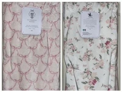 2-NWT CLAREMONT HOUSE PINK BOW AND FLORAL OVERSIZED VELVET PLUSH THROW BLANKET - Image 1 of 4