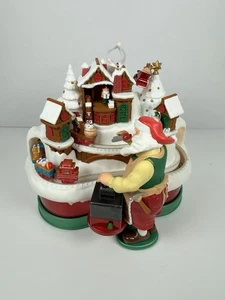 Hallmark 2018 Santa's Magic Train Sound Licht Bewegung Ornament Andenken - Bild 1 von 11