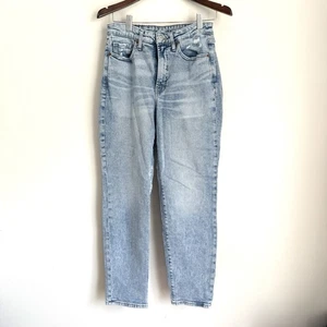 OLD NAVY $50 Womens 8 Light Wash Distressed OG Straight High Rise Jeans OO17 - Picture 1 of 5
