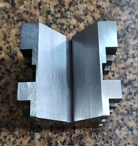 2-3/4 x 2-3/4 x 2" V-BLOCK - Picture 1 of 10