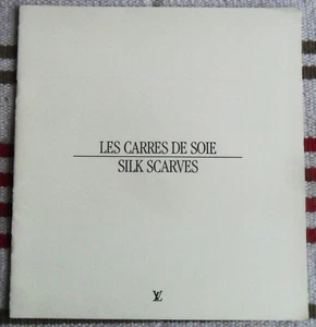 Vintage LOUIS VUITTON 1987 CATALOG, Silk Scarves, Les Carres De Soie, w/ Photos - Bild 1 von 8