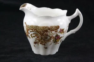 VINTAGE ART DECO TRANSFERWARE MILK JUG - Picture 1 of 9