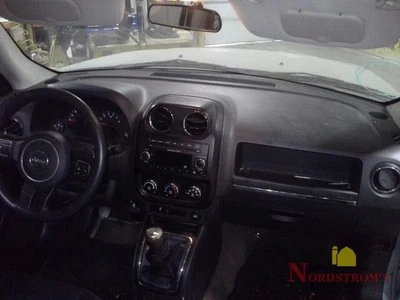 Jeep Patriot 2013 controles de temperatura Foto 1 de 4