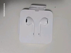 ORIGINAL AUTHENTIC APPLE IPOD, IPHONE WIRED EAR BUDS LIGHTNING CONNECTER OEM - Picture 1 of 2