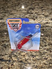 Matchbox Skybusters Red CH-47 Chinook Helicopter New