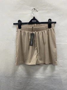 I Saw It First Beige Short Size 8 - Picture 1 of 4