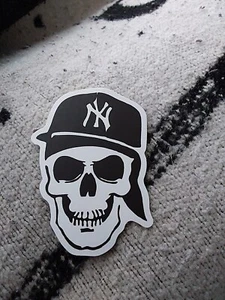 Adesivo decalcomania cappello teschio con New York Yankees - Foto 1 di 5